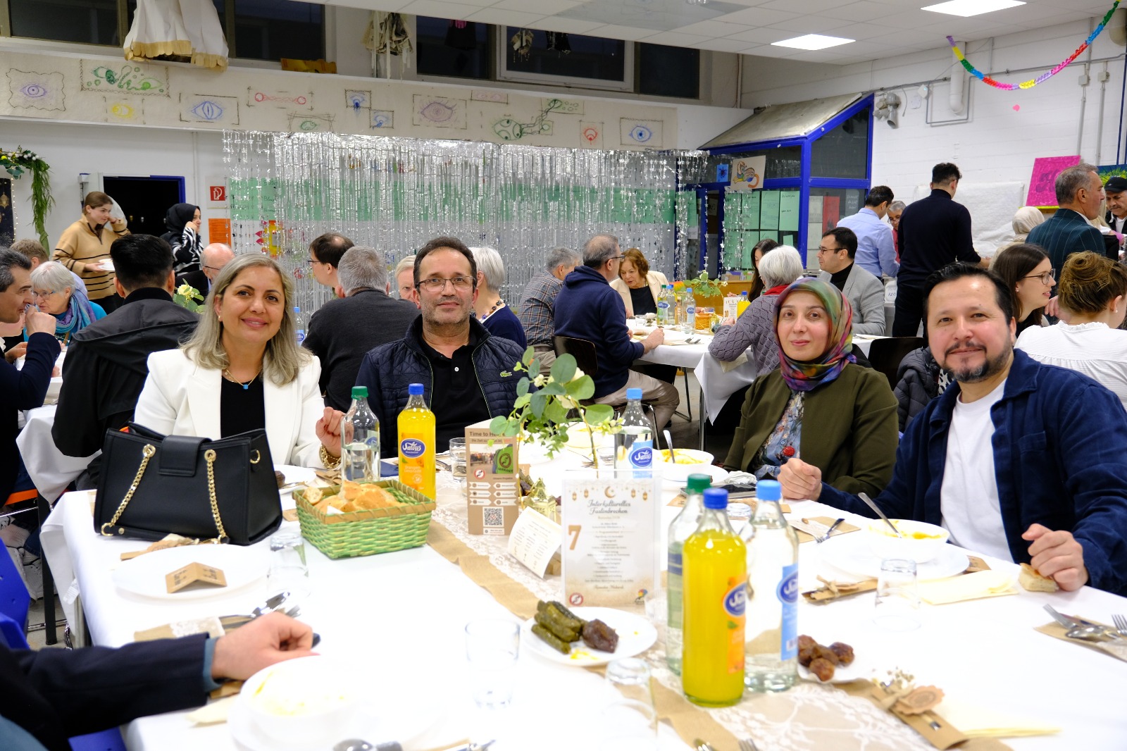 Interkulturelle FastenbrechenWhatsApp Image 2026-03-15 at 18.10.32