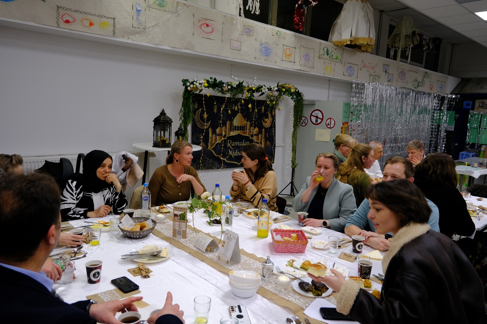 Interkulturelle FastenbrechenWhatsApp Image 2026-03-15 at 18.10.42